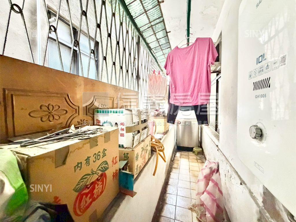 近環球˙稀有邊間２樓房屋室內格局與周邊環境