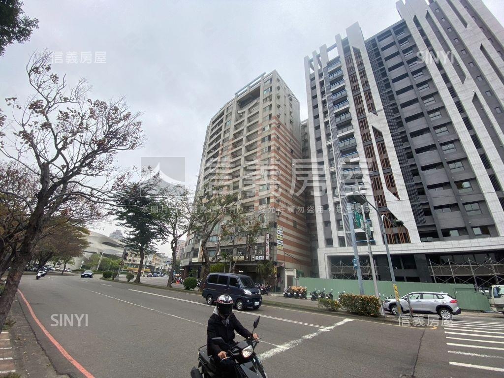 富宇上和苑兩房兩衛附車位房屋室內格局與周邊環境