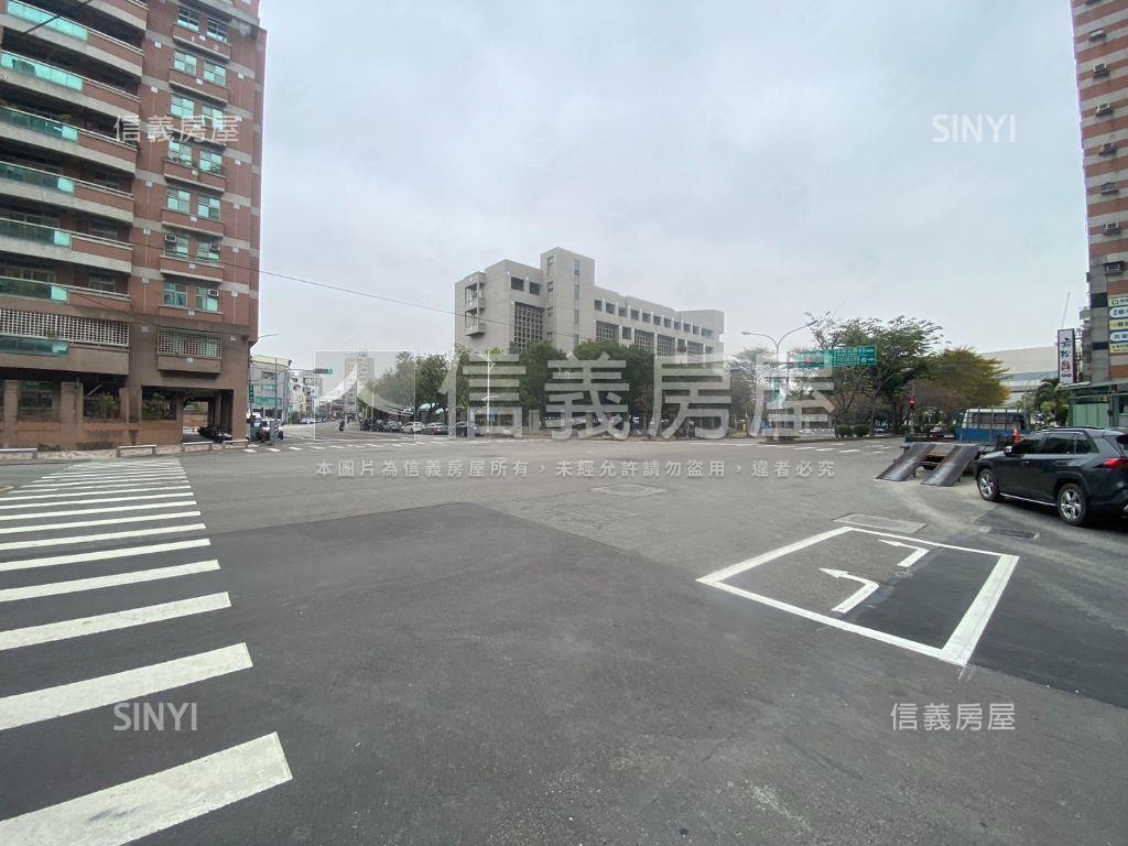富宇上和苑兩房兩衛附車位房屋室內格局與周邊環境
