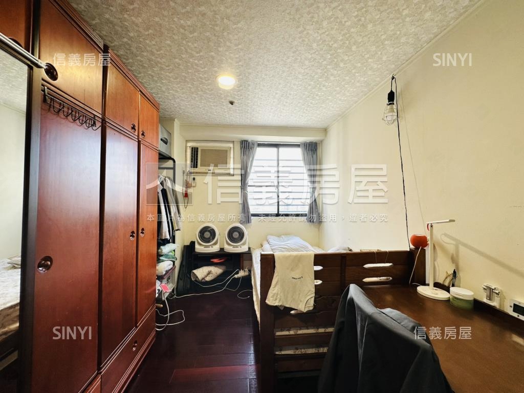 國泰大空間四房－國家都會房屋室內格局與周邊環境