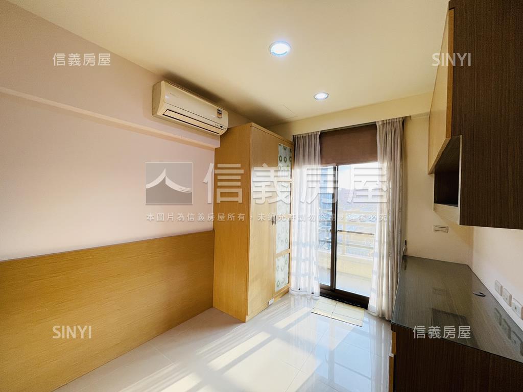萬美稀有四房坡平車位房屋室內格局與周邊環境