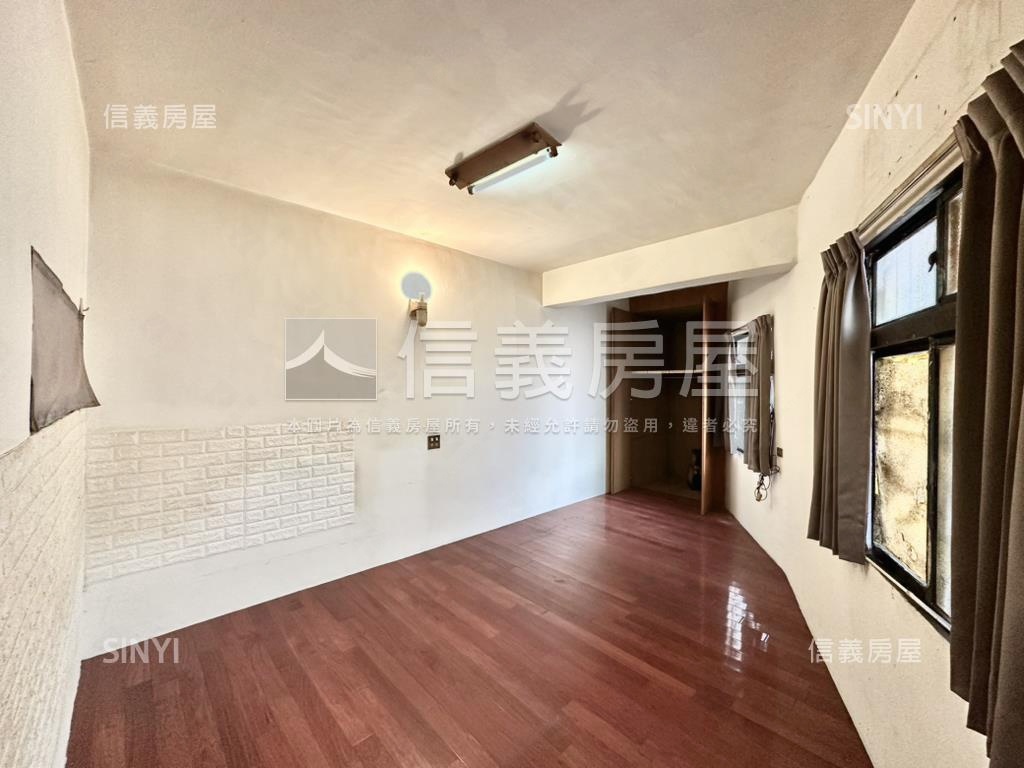 南投鹿谷順向邊間收租透店房屋室內格局與周邊環境