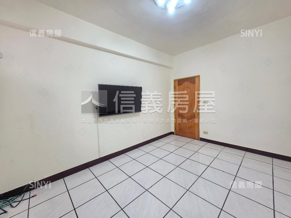 大坪林優選方正大空間房屋室內格局與周邊環境