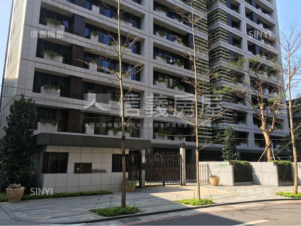 首泰大方優質店面房屋室內格局與周邊環境
