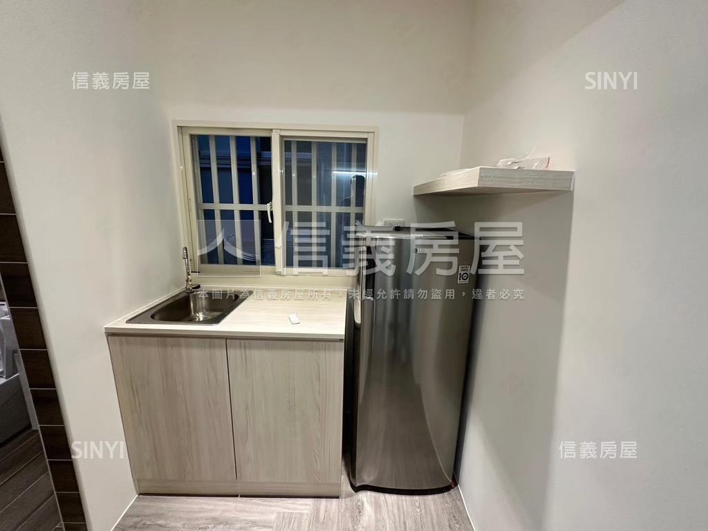 南港透天穩定收租金雞母房屋室內格局與周邊環境