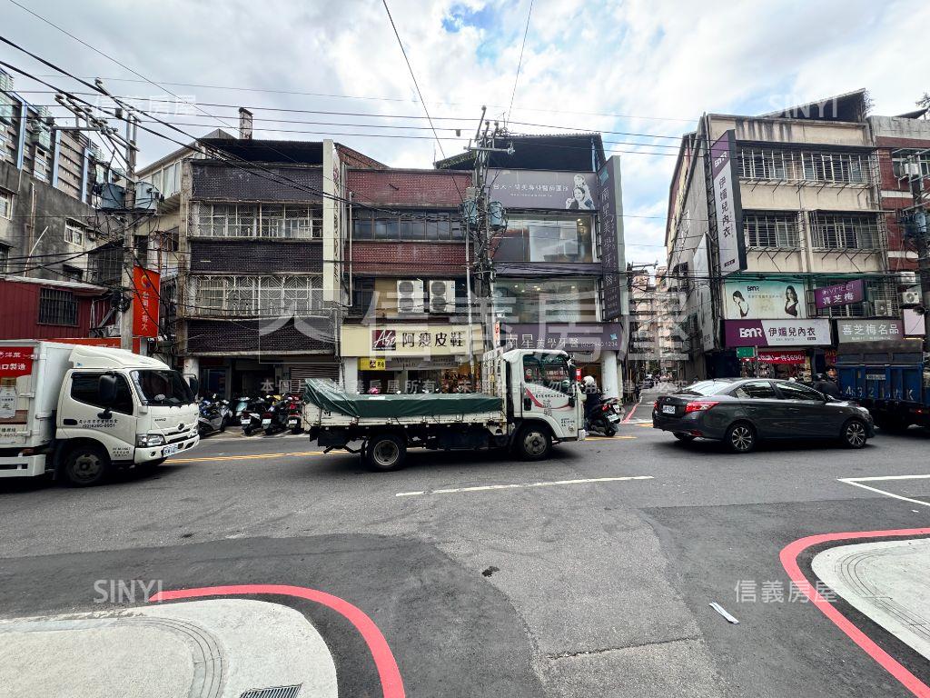 興南段稀有釋出土地房屋室內格局與周邊環境