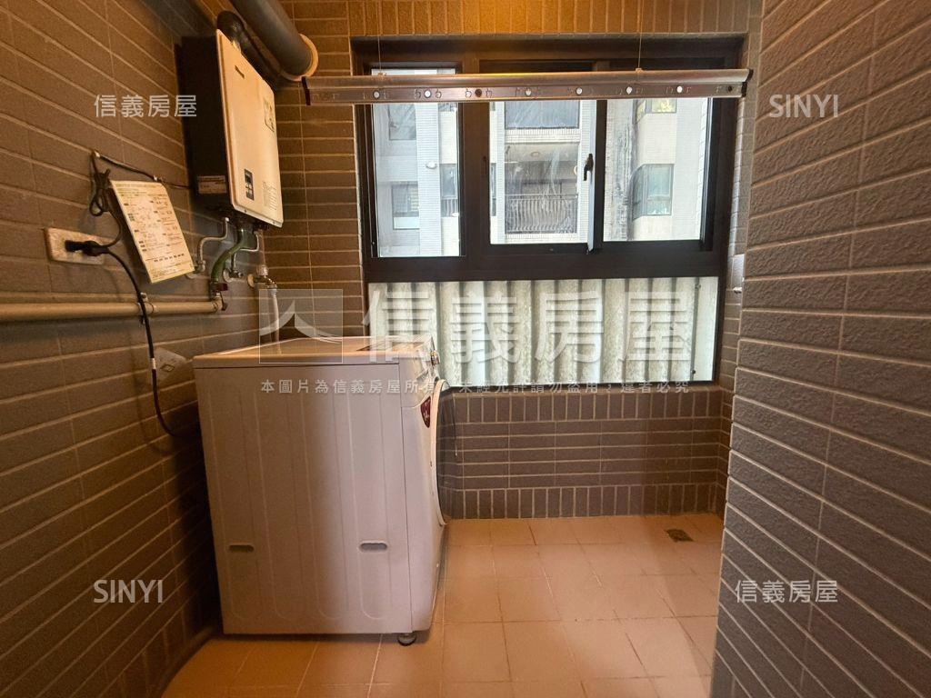 勝美新橫濱美美裝潢戶房屋室內格局與周邊環境