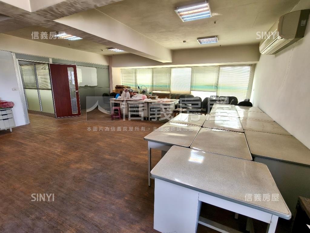 近美麗島捷運站高樓商辦房屋室內格局與周邊環境