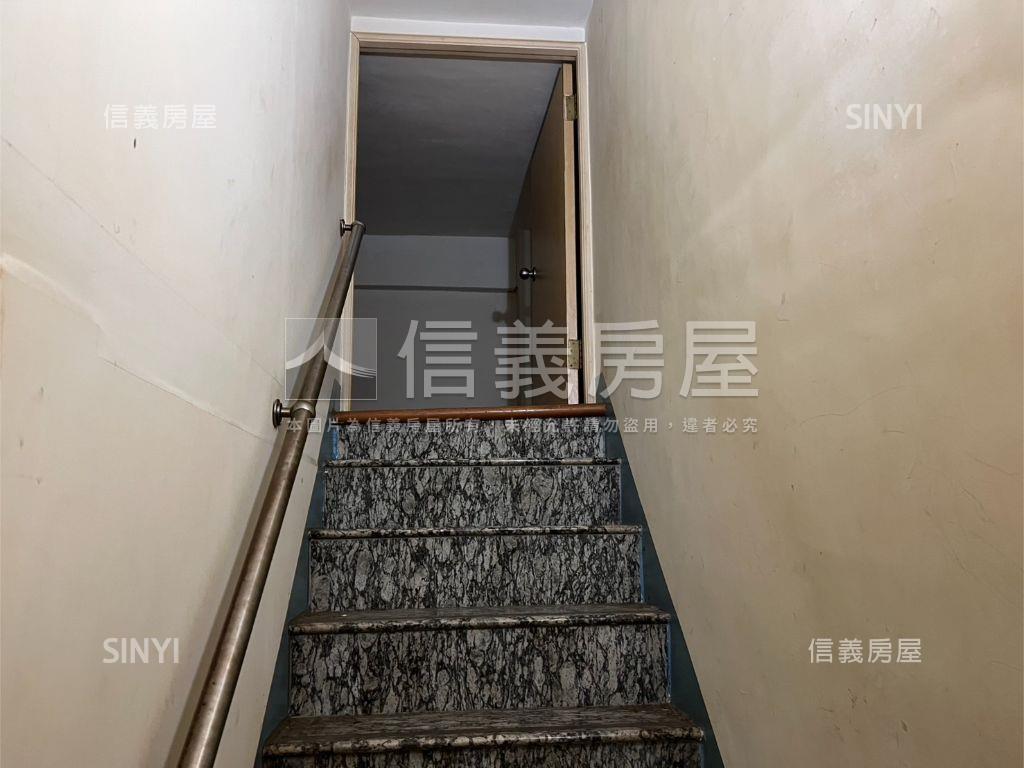 大空間近花博公寓一樓房屋室內格局與周邊環境