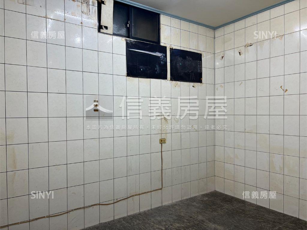 大空間近花博公寓一樓房屋室內格局與周邊環境