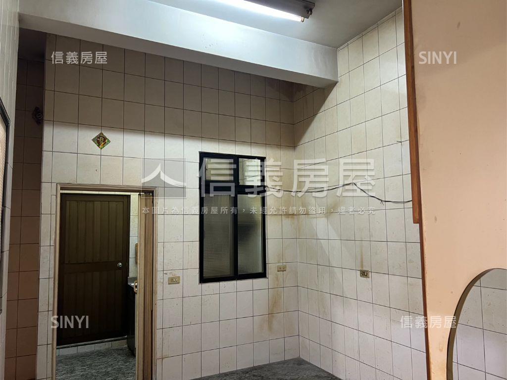 大空間近花博公寓一樓房屋室內格局與周邊環境