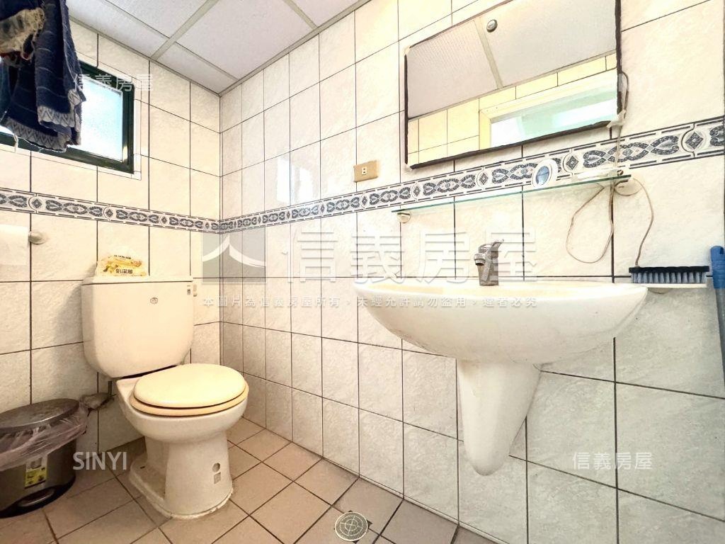 專任【亞熱帶】美別墅房屋室內格局與周邊環境