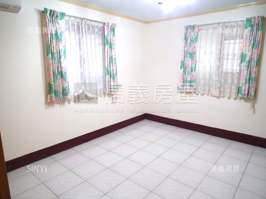 介壽靜巷稀有一樓四房房屋室內格局與周邊環境