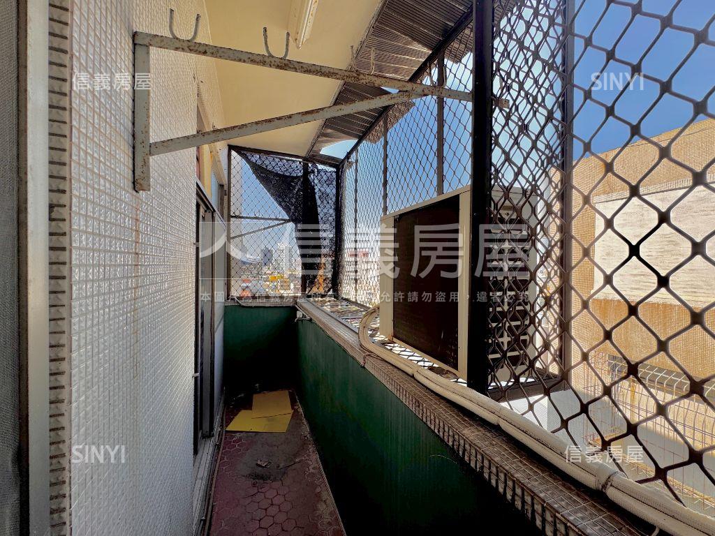 火車站採光寬敞大四房房屋室內格局與周邊環境