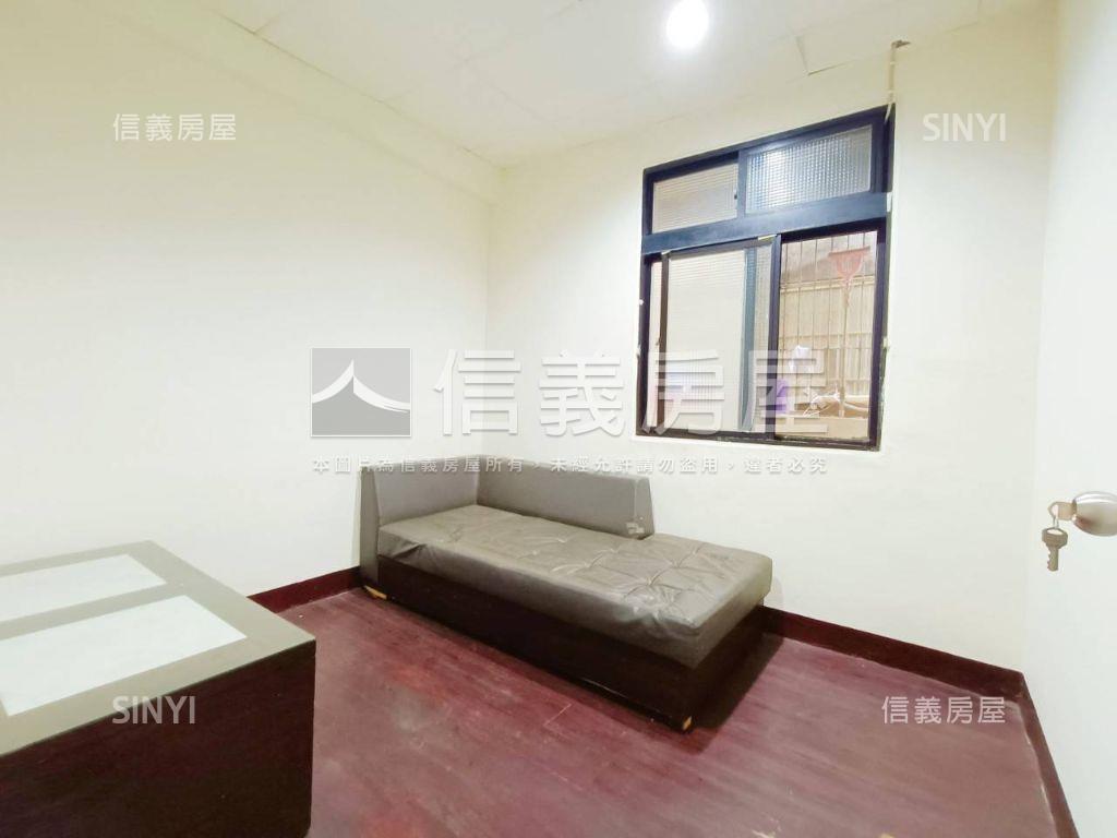 頂加美寓收租皆宜房屋室內格局與周邊環境