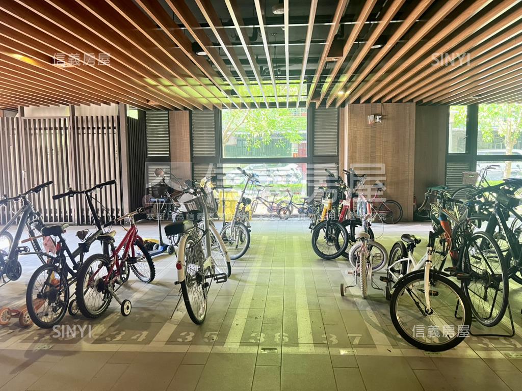 新都悅高樓景觀兩房車位房屋室內格局與周邊環境