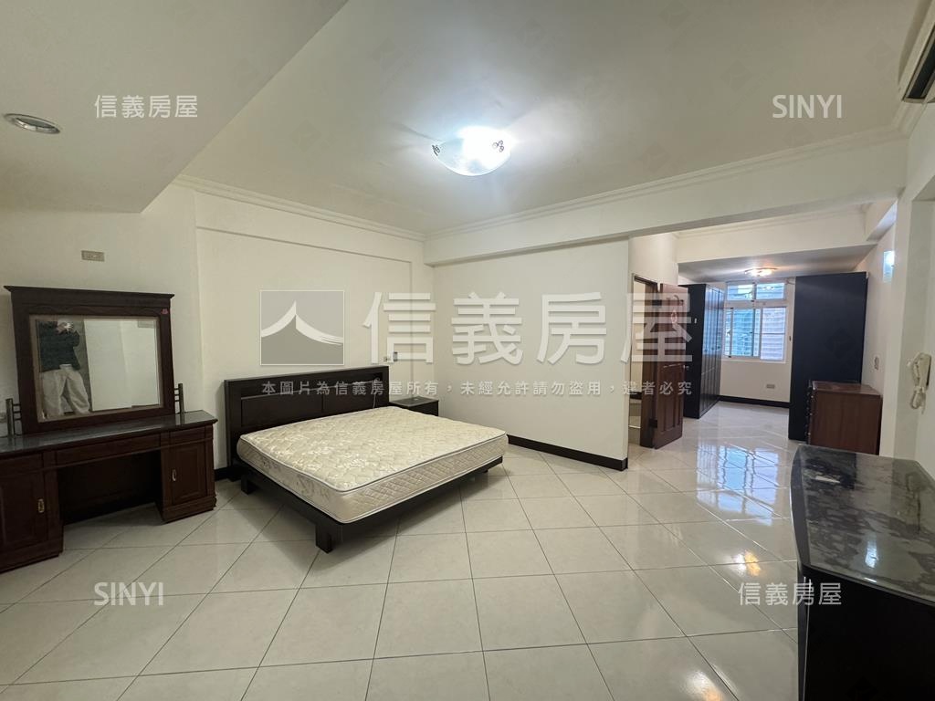 稀有釋出精美採光好大透天房屋室內格局與周邊環境