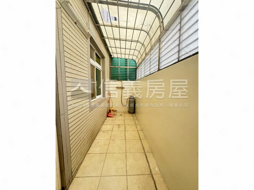 稀有釋出精美採光好大透天房屋室內格局與周邊環境