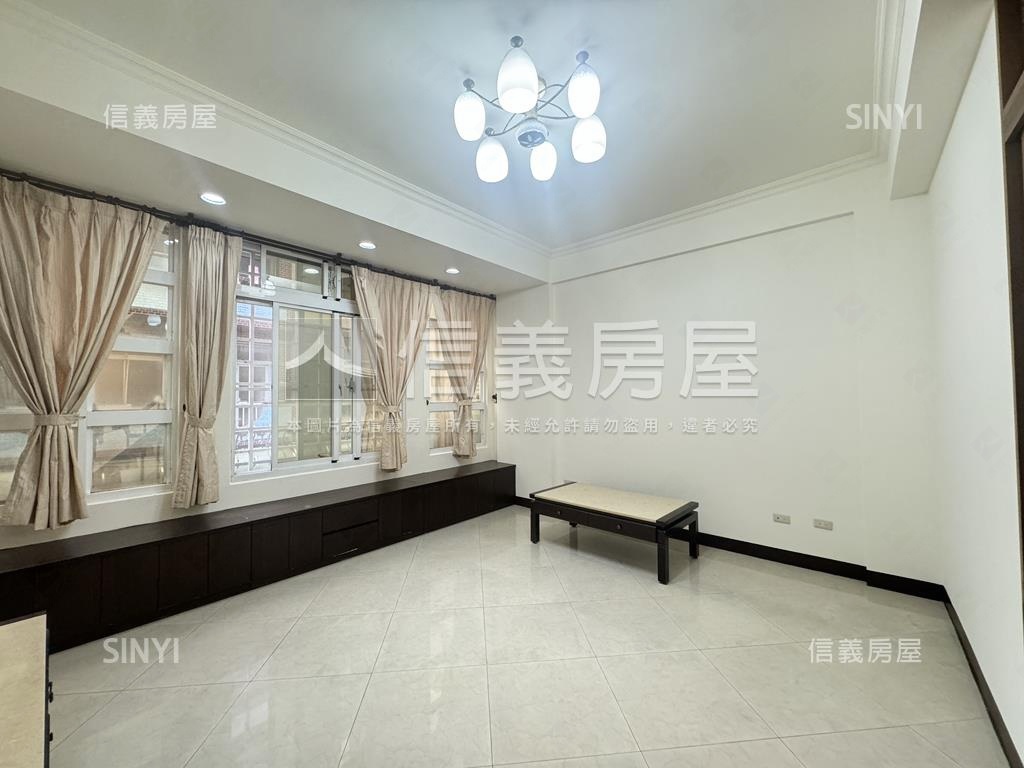 稀有釋出精美採光好大透天房屋室內格局與周邊環境