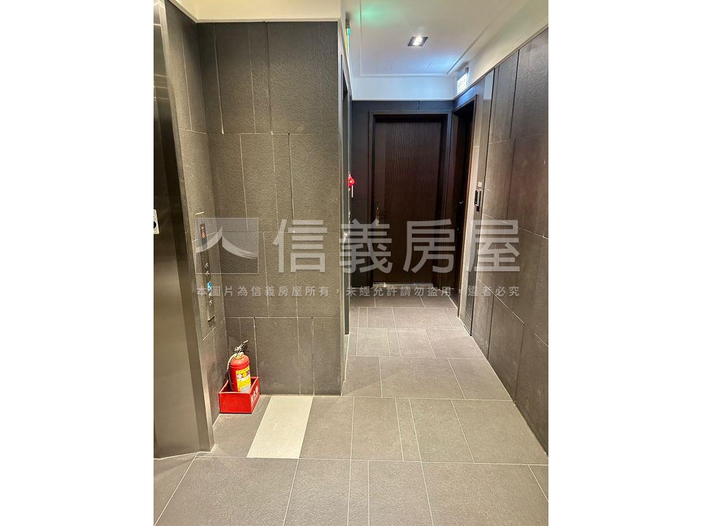 中和站旭泰城光房屋室內格局與周邊環境