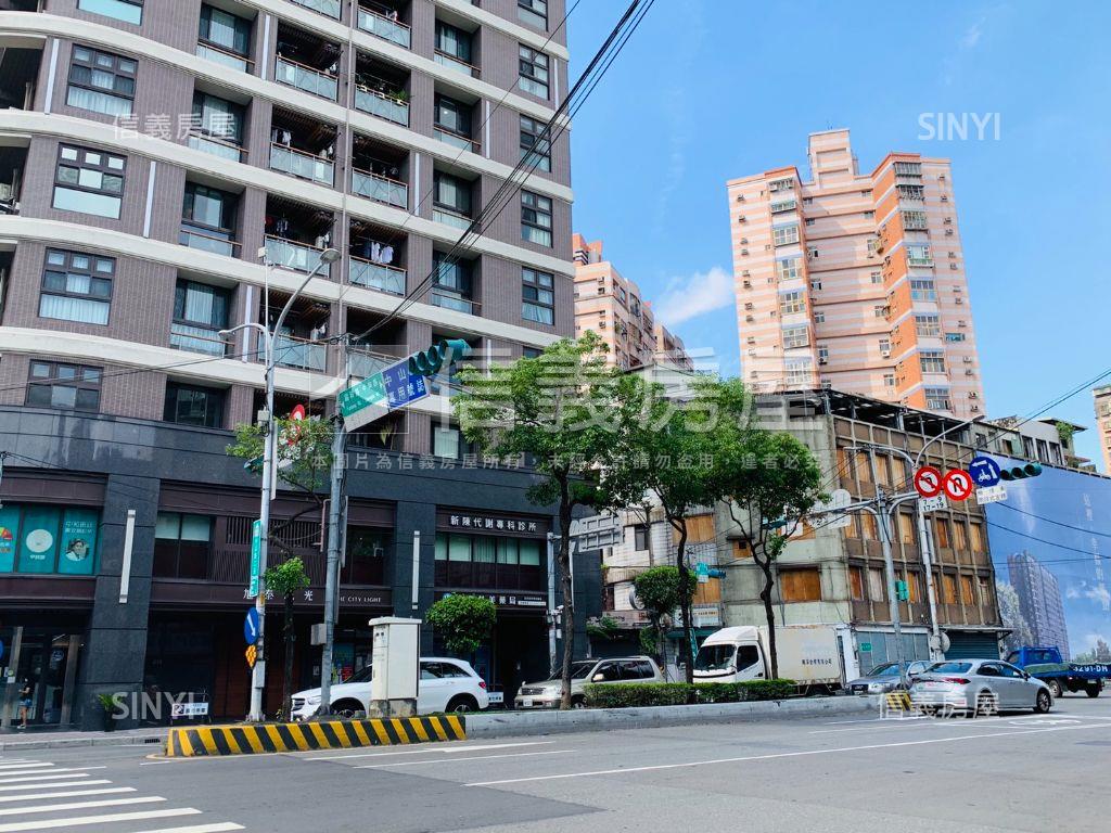 中和站旭泰城光房屋室內格局與周邊環境