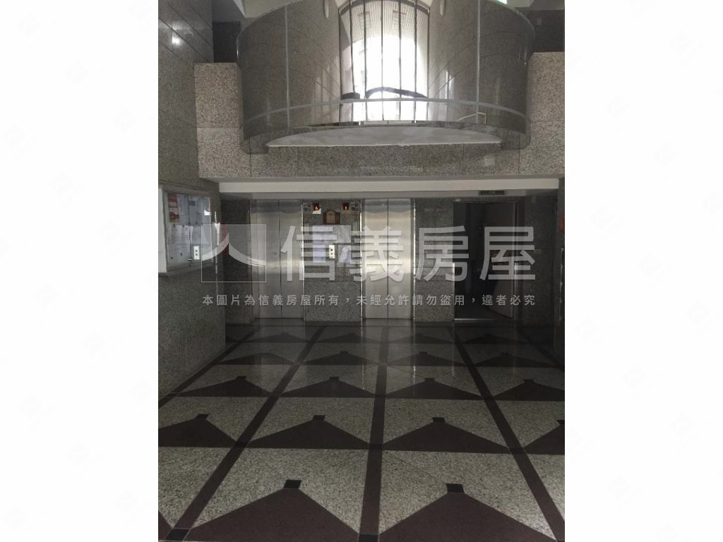 湖幫貴族－車位房屋室內格局與周邊環境