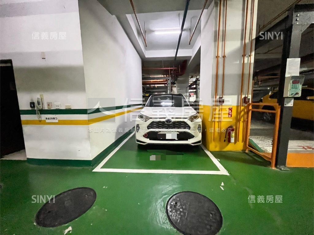 親親京城高樓四房平車房屋室內格局與周邊環境