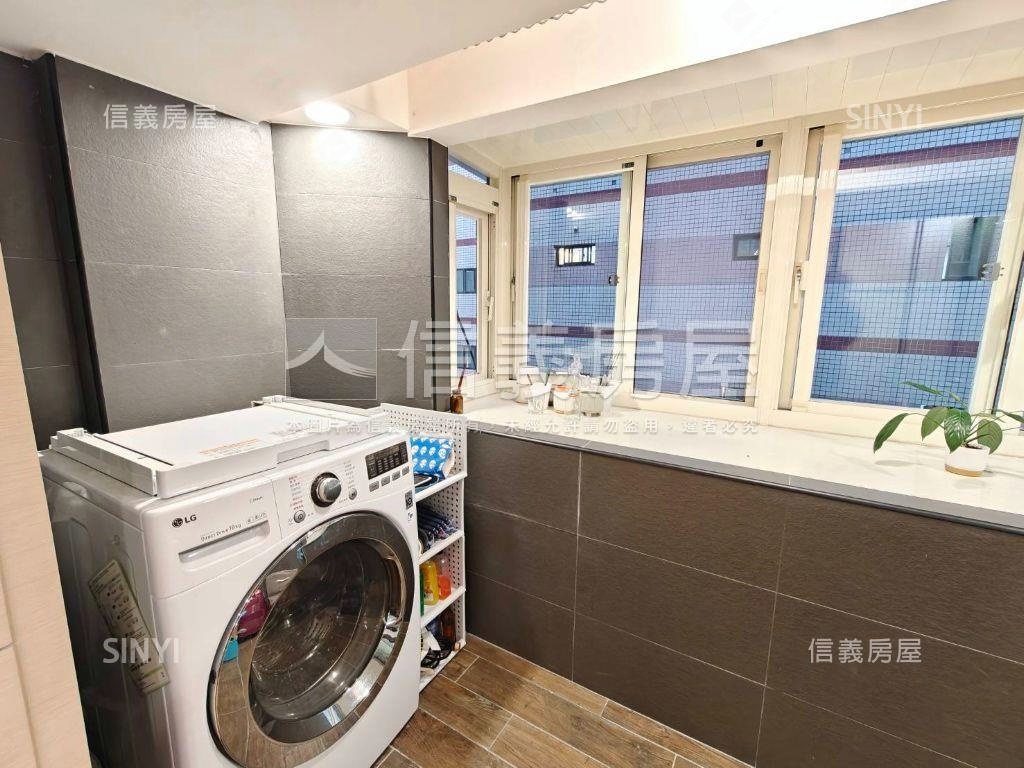 店長強力推薦民生電梯兩房房屋室內格局與周邊環境