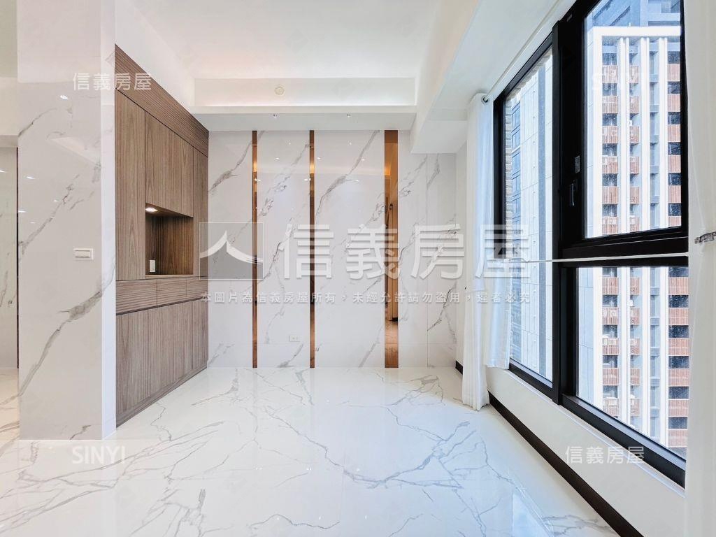 國王之森三面採光靜謐美宅房屋室內格局與周邊環境