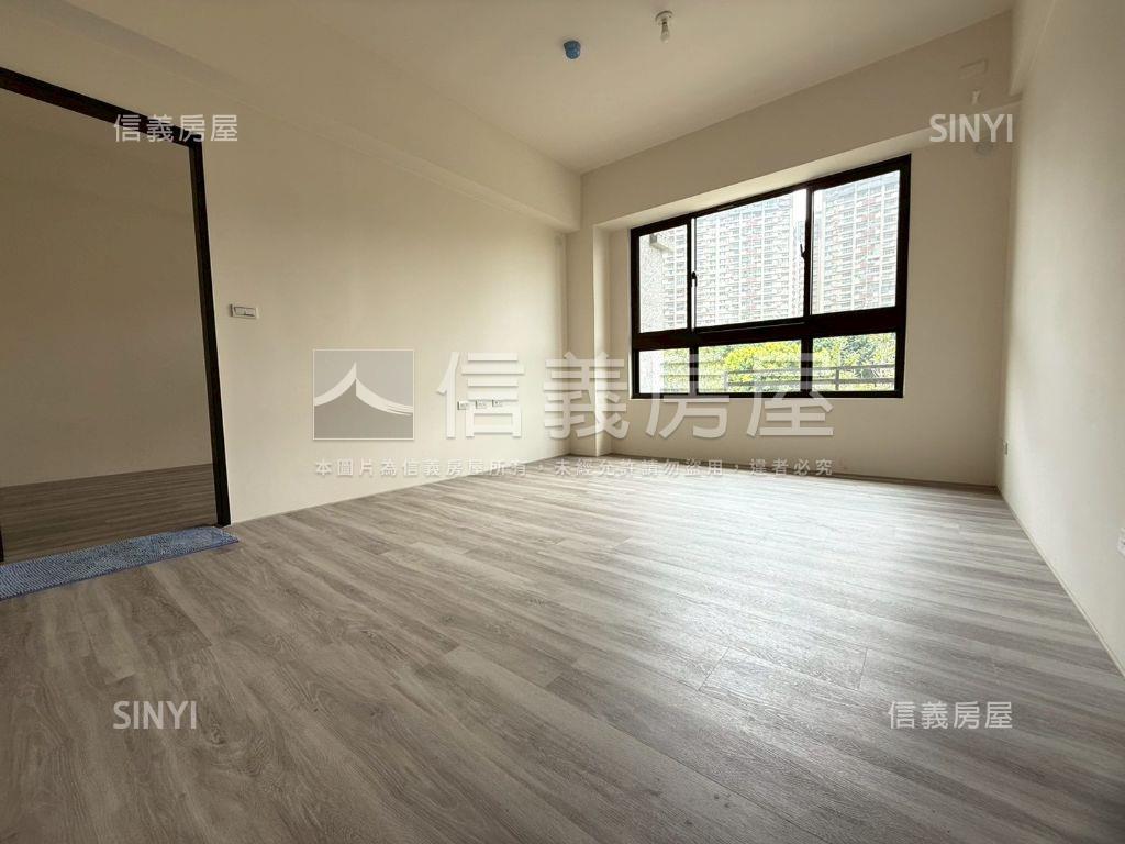 水岸景觀樹景三房車位房屋室內格局與周邊環境