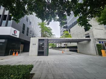 宏普經貿後棟絕美辦公