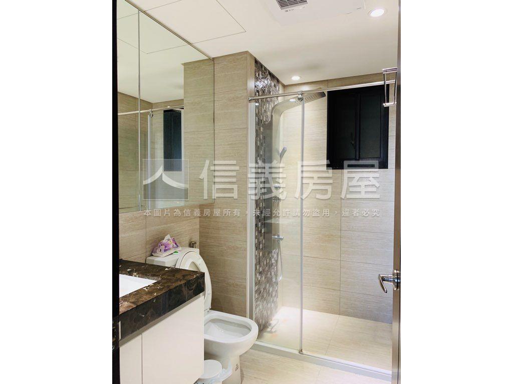 國聚之界漂亮三房平車位房屋室內格局與周邊環境