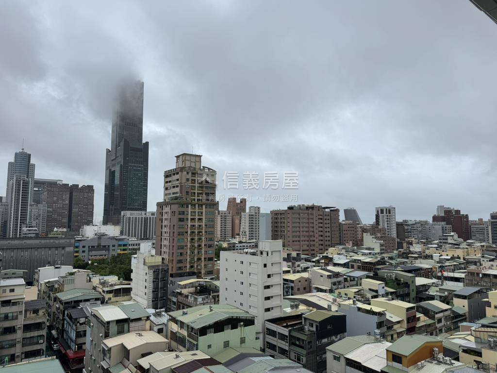 亞灣聯上全新未住２房房屋室內格局與周邊環境