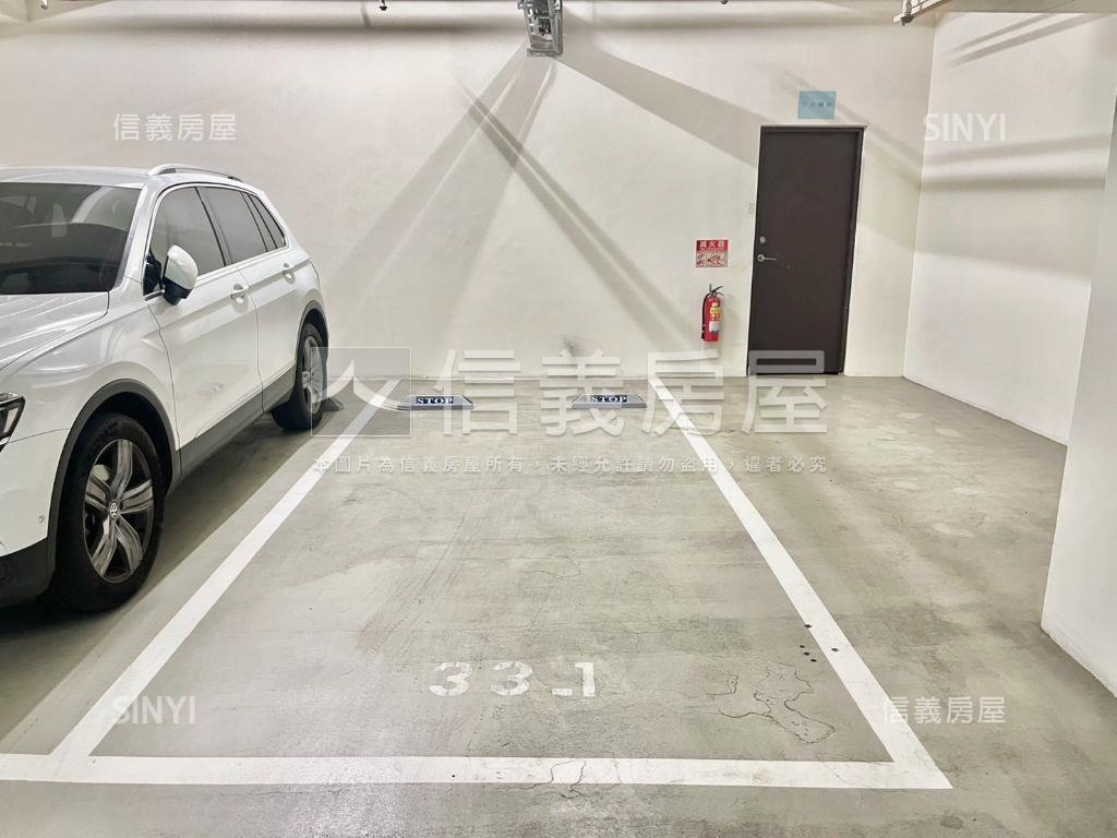 翠堤河岸採光佳大三房平車房屋室內格局與周邊環境