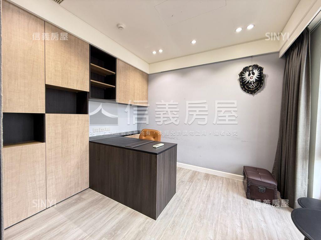 【店推】‧美裝次高樓３房房屋室內格局與周邊環境