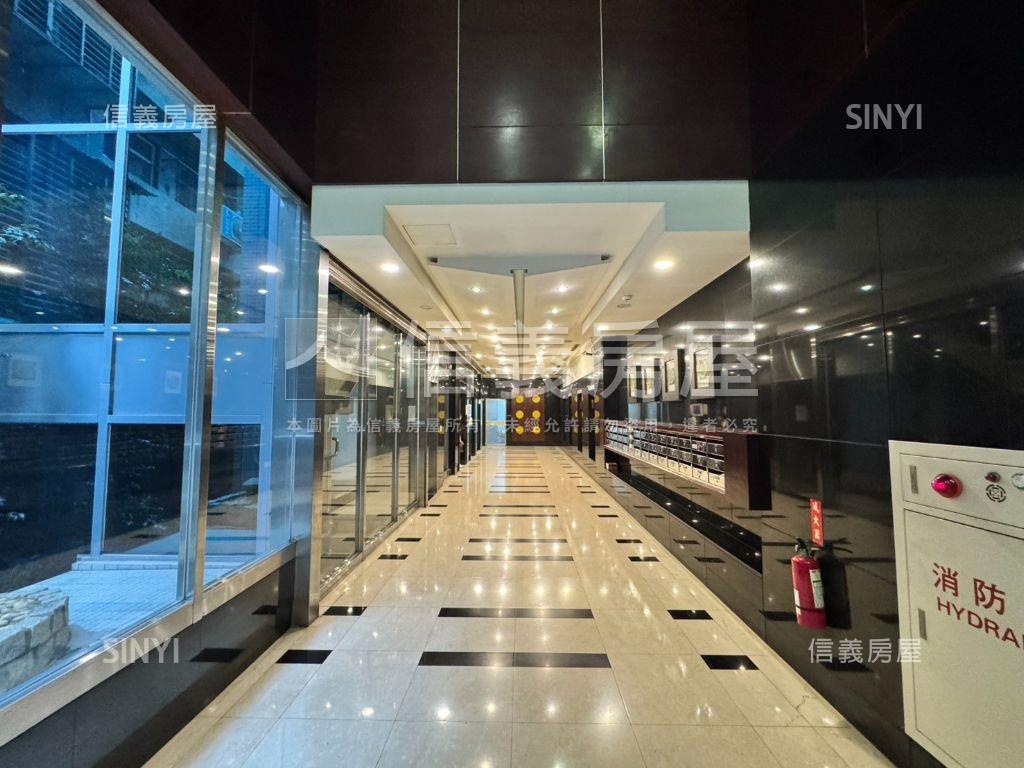 正南京東路黃金店面房屋室內格局與周邊環境