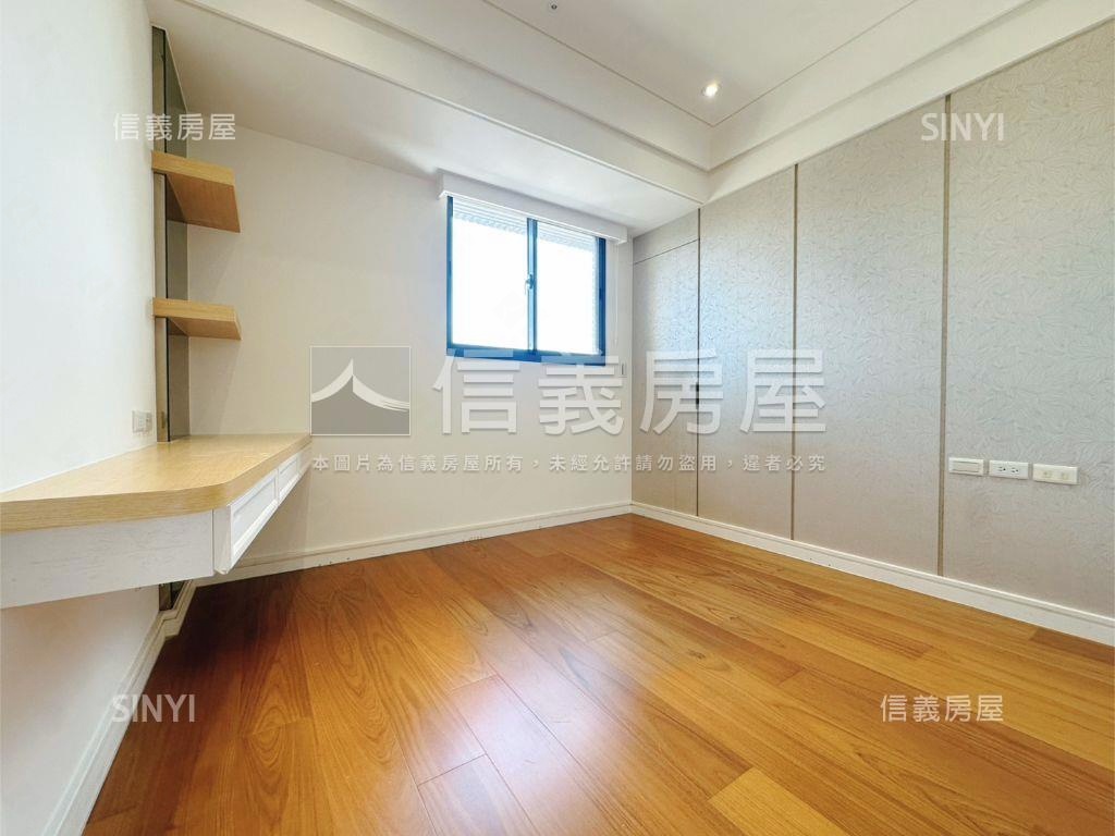 專任大任與園採光四房美屋房屋室內格局與周邊環境