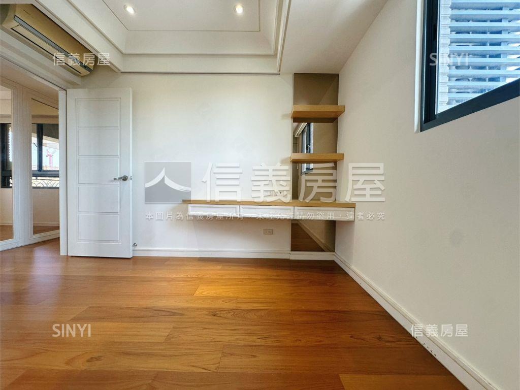 專任大任與園採光四房美屋房屋室內格局與周邊環境