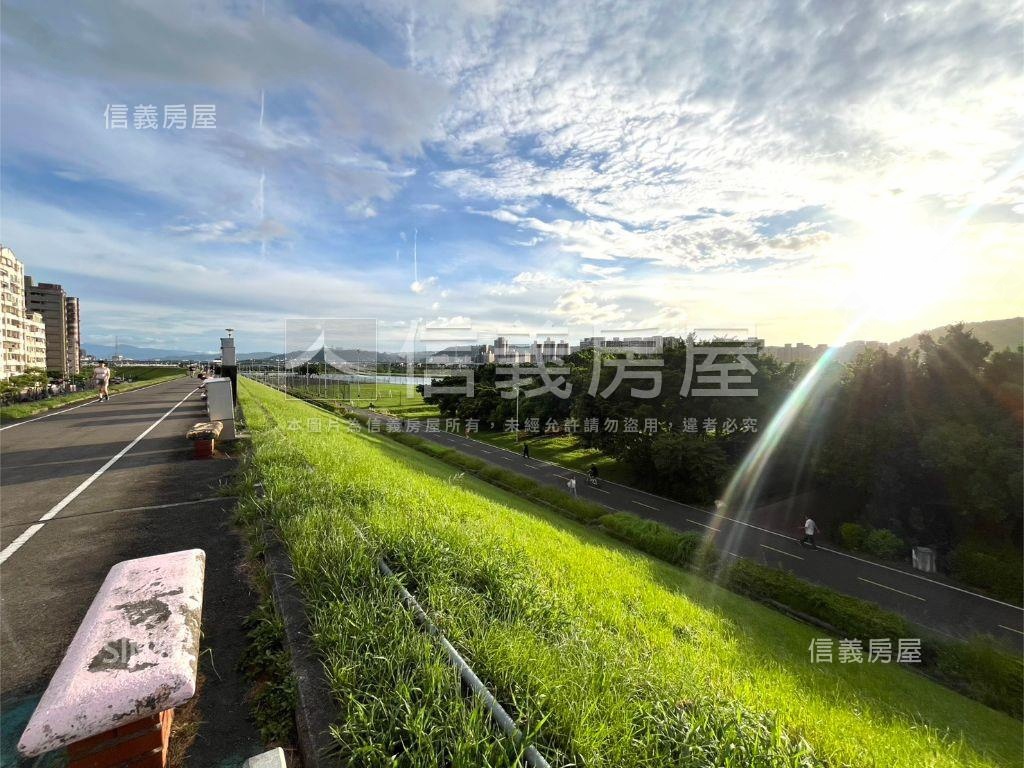 翠堤名門。光景三房含車位房屋室內格局與周邊環境