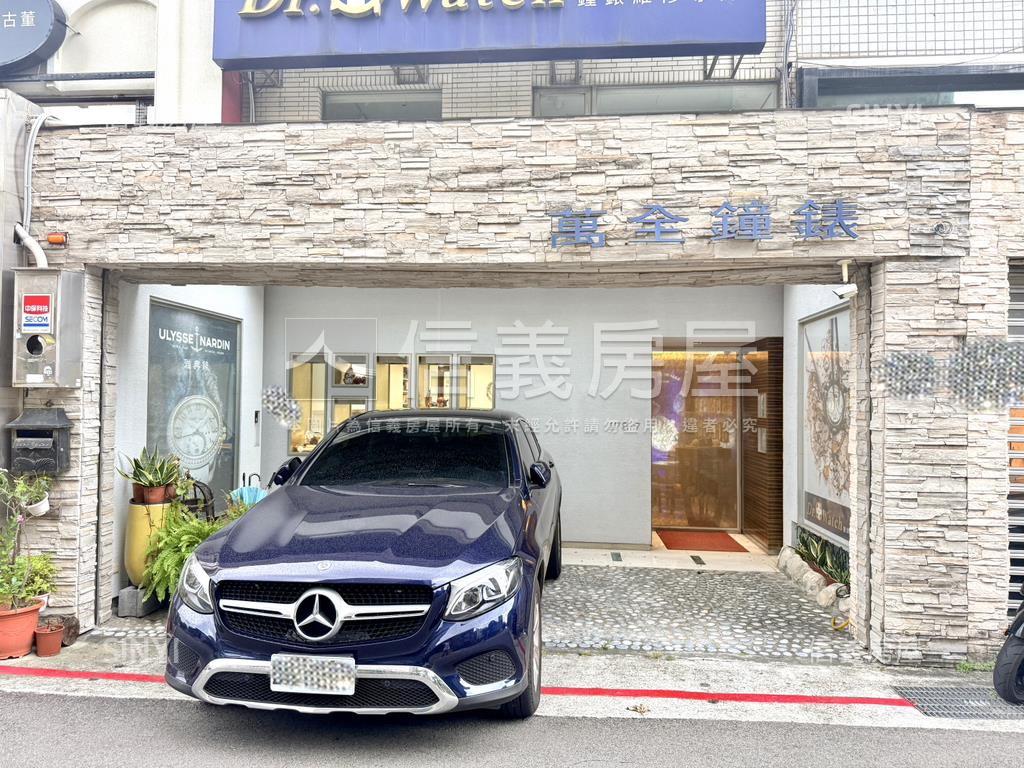 忠誠美透天可住可辦房屋室內格局與周邊環境