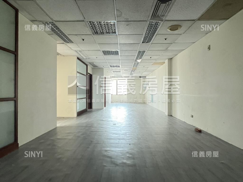 Ａ！帝國大廈蛋黃商辦房屋室內格局與周邊環境