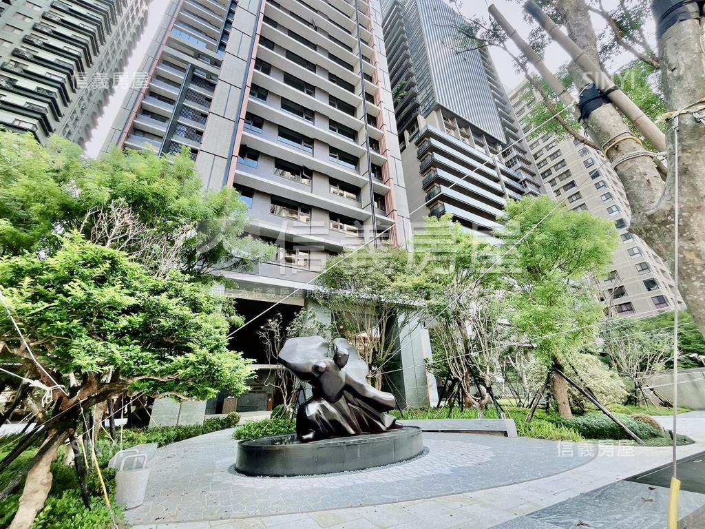 誠意出售＊七期鉑金愛悅房屋室內格局與周邊環境
