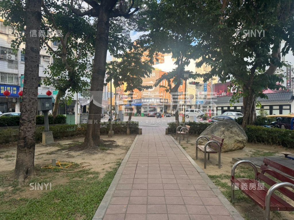 河北路一樓黃金店面房屋室內格局與周邊環境