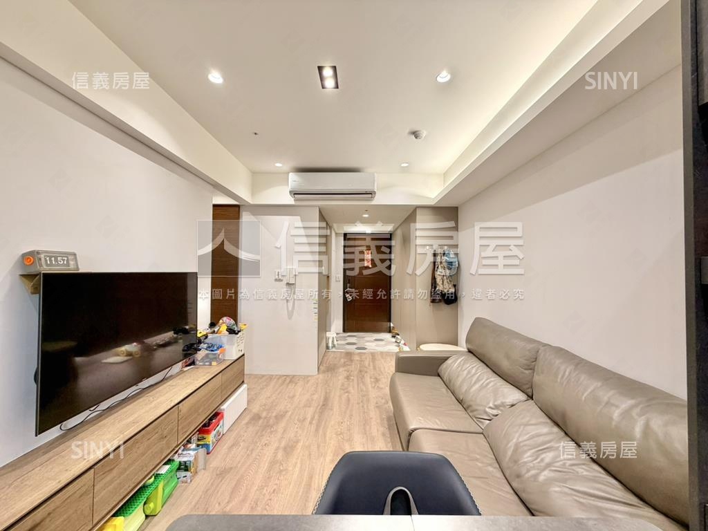 柏克萊精緻２房車位房屋室內格局與周邊環境