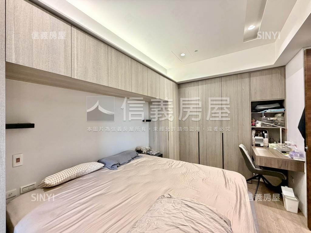 柏克萊精緻２房車位房屋室內格局與周邊環境