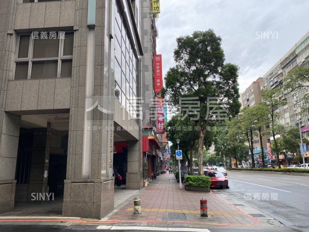 您愛車的避風港房屋室內格局與周邊環境