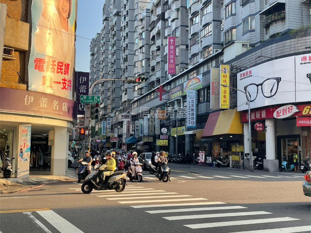 覺民路霸氣熱鬧透店Ｉ房屋室內格局與周邊環境