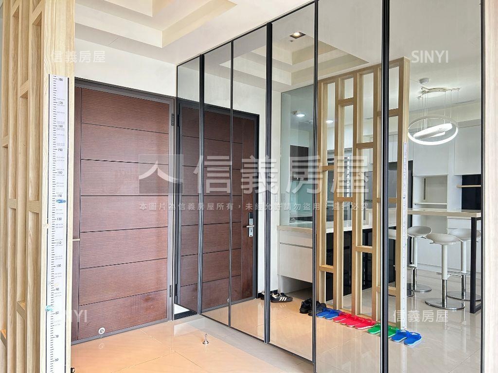 世界之翼｜面河畔大三房房屋室內格局與周邊環境