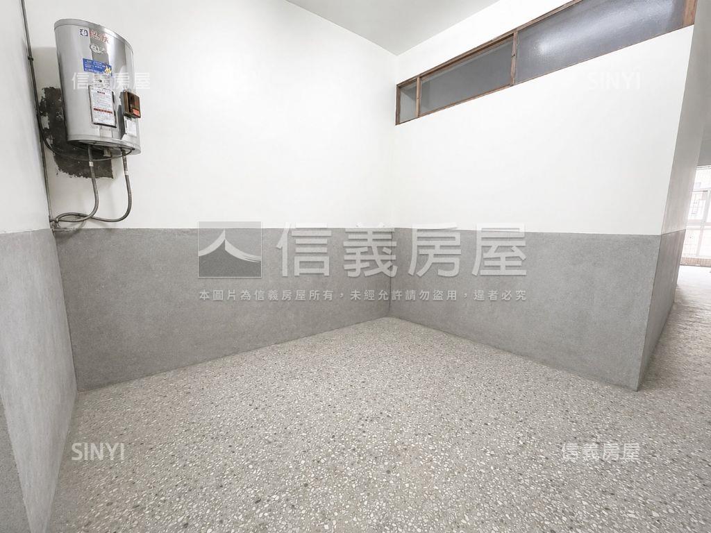 茄萣大地坪食尚巷居房屋室內格局與周邊環境