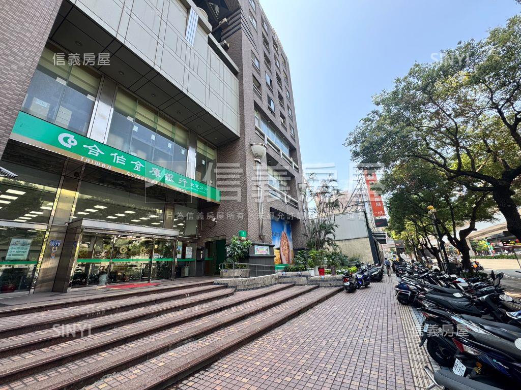 專！捷運文心崇德凱撒假期房屋室內格局與周邊環境